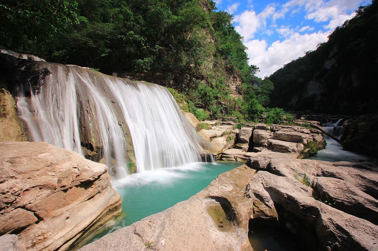 indonesia tour privato a sumba con guida